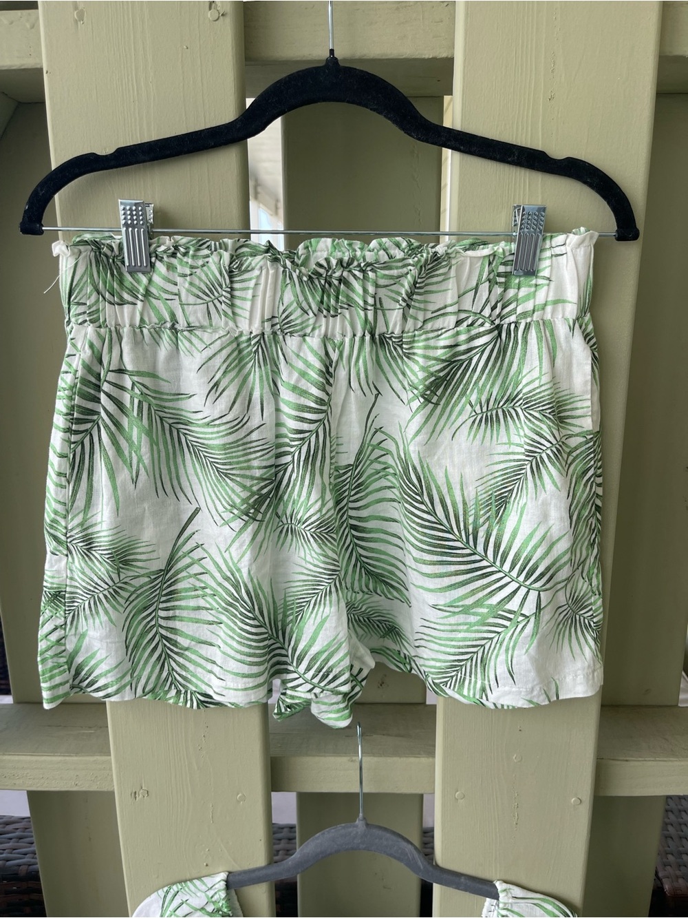 Sigrid Olsen Green Palm-Print High-Waist Shorts